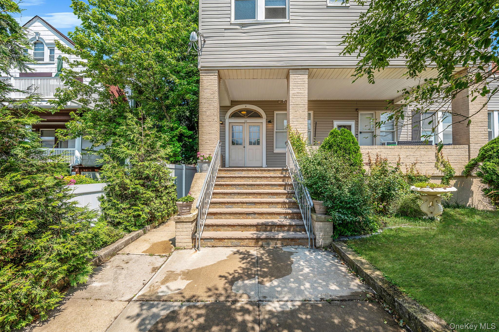 144 Beach 121st Street # 2A, Rockaway Park, NY 11694