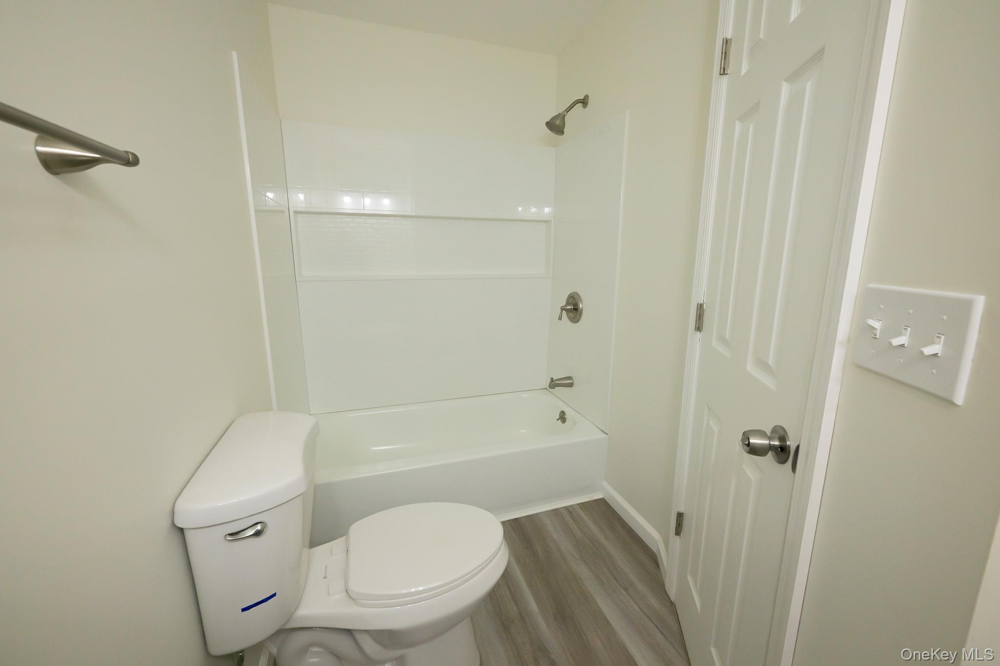 130 N Huron Street, Ronkonkoma, NY 11779