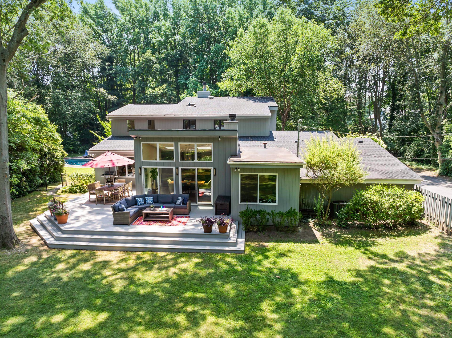 85 Greenlawn Road, Huntington, NY 11743