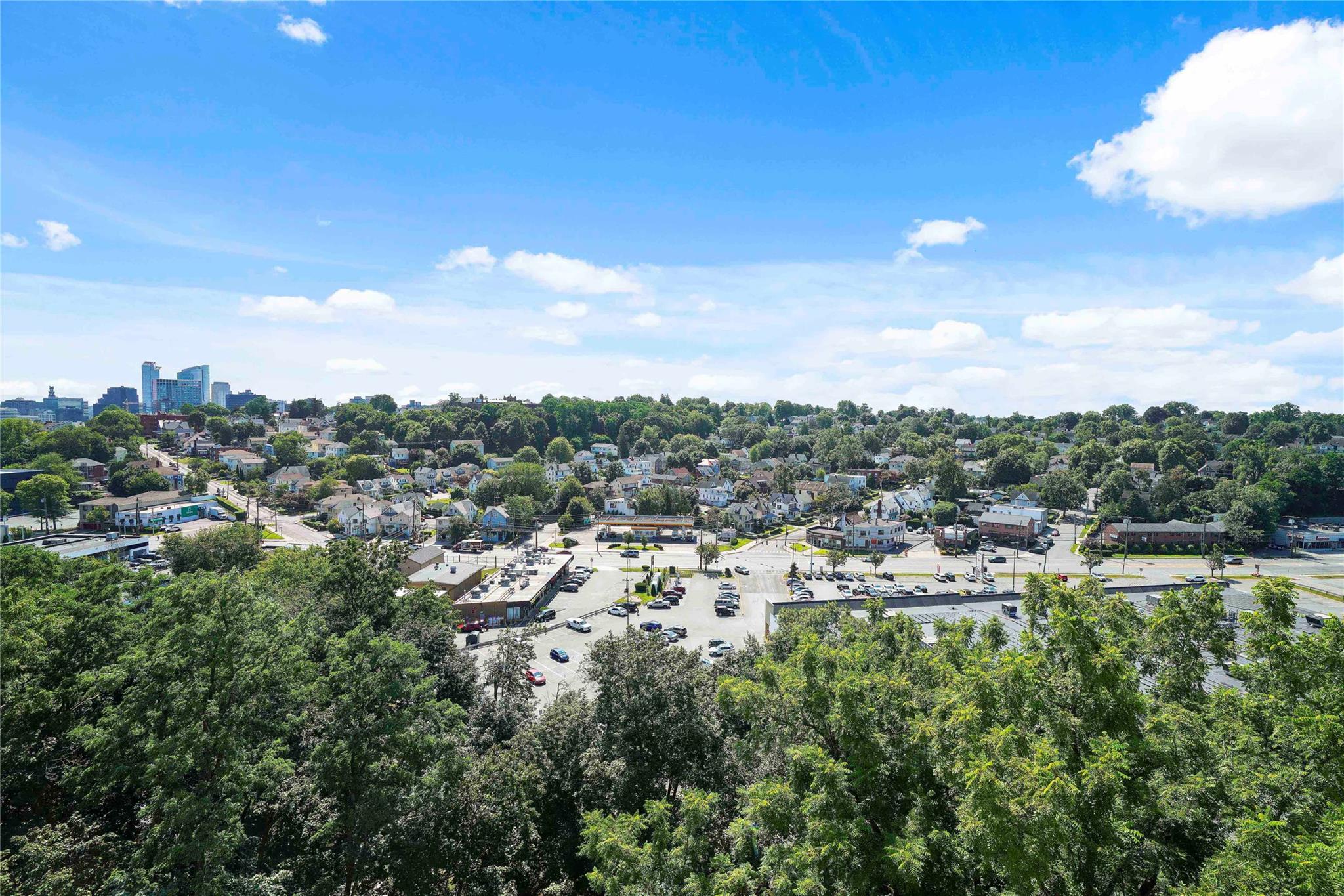 400 High Point Drive # PH12, Hartsdale, NY 10530