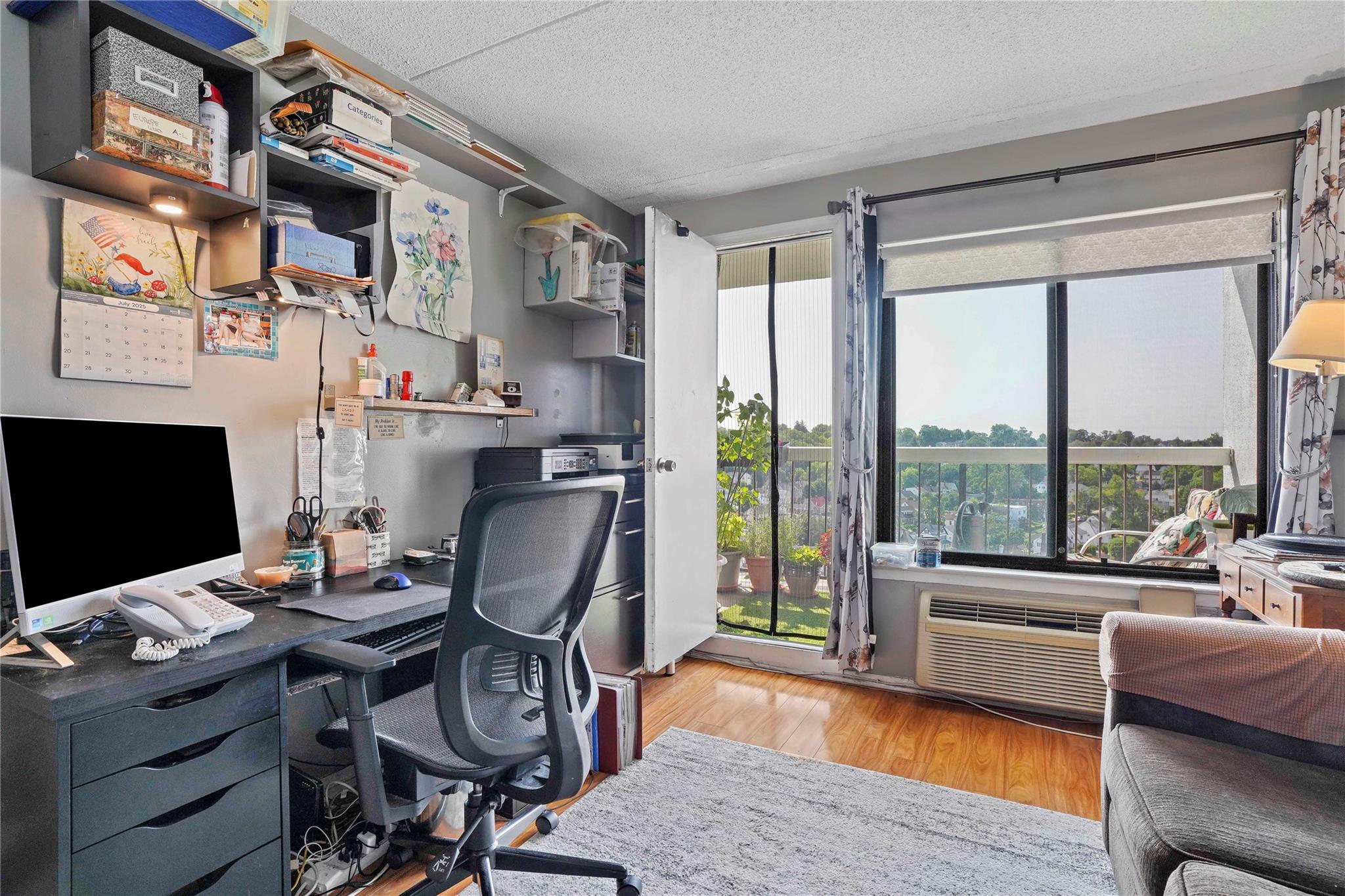 400 High Point Drive # PH12, Hartsdale, NY 10530