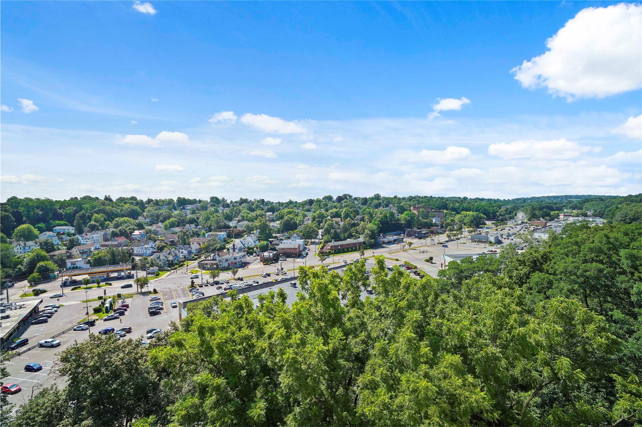 400 High Point Drive # PH12, Hartsdale, NY 10530