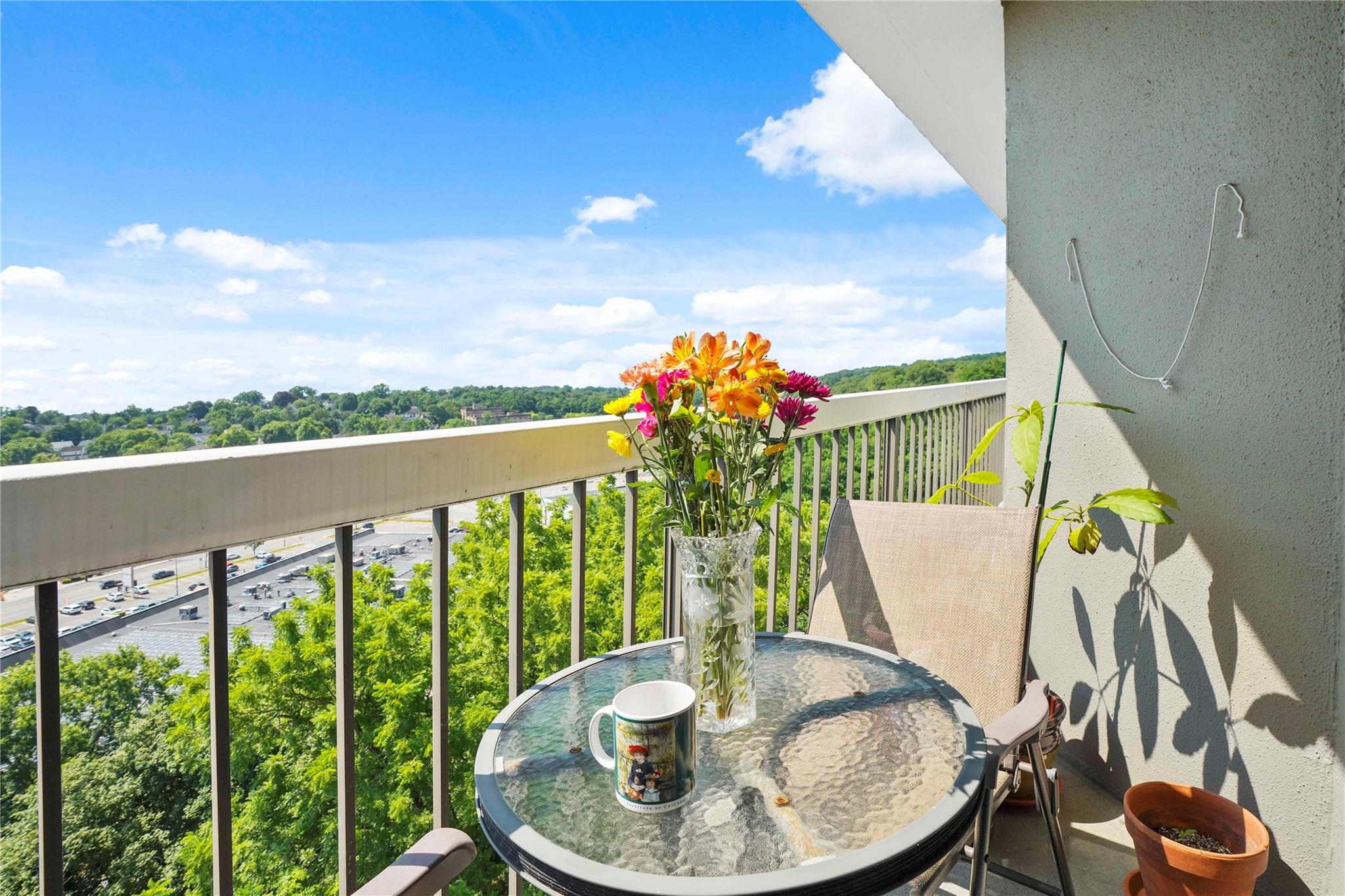 400 High Point Drive # PH12, Hartsdale, NY 10530