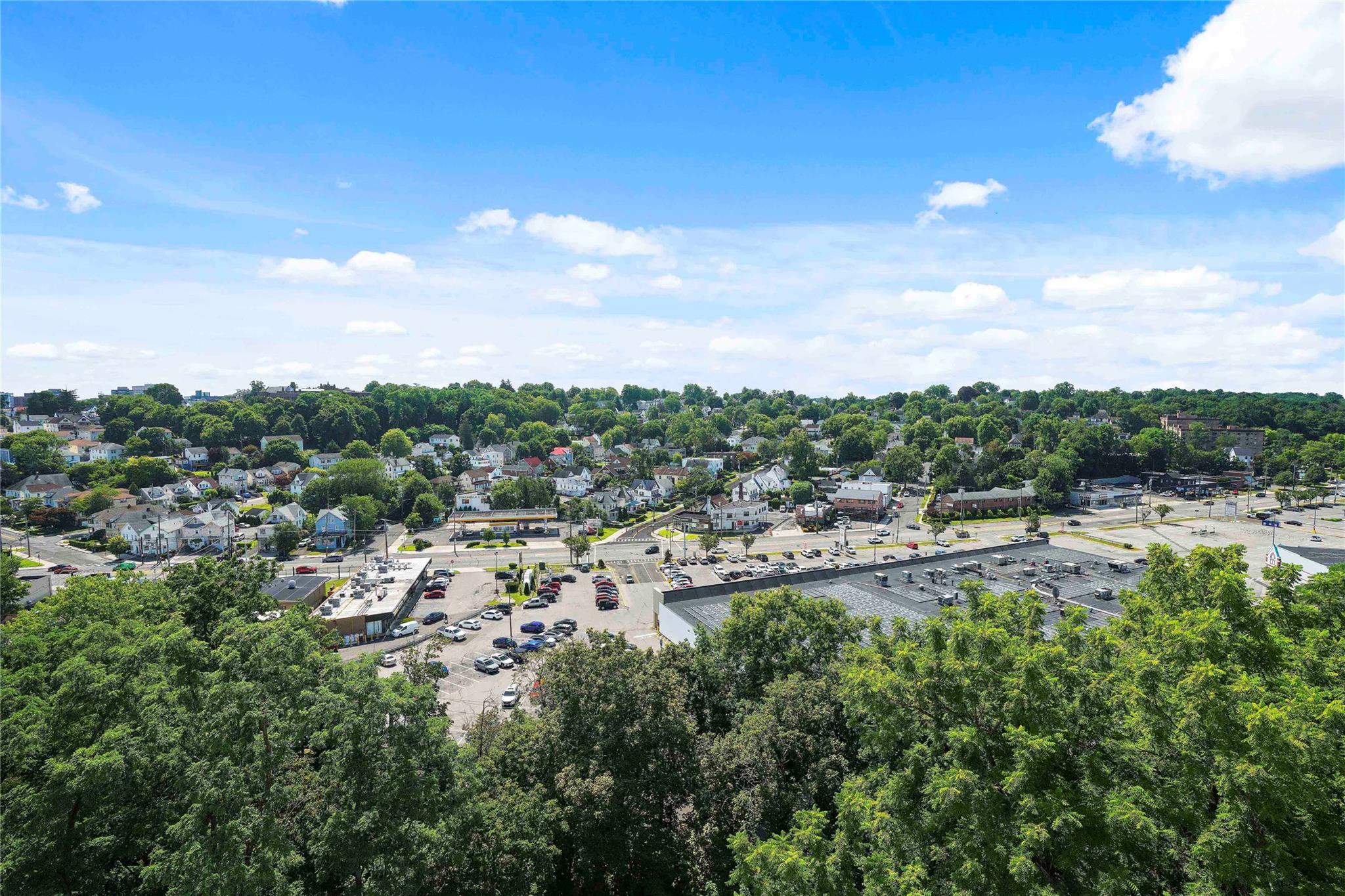 400 High Point Drive # PH12, Hartsdale, NY 10530