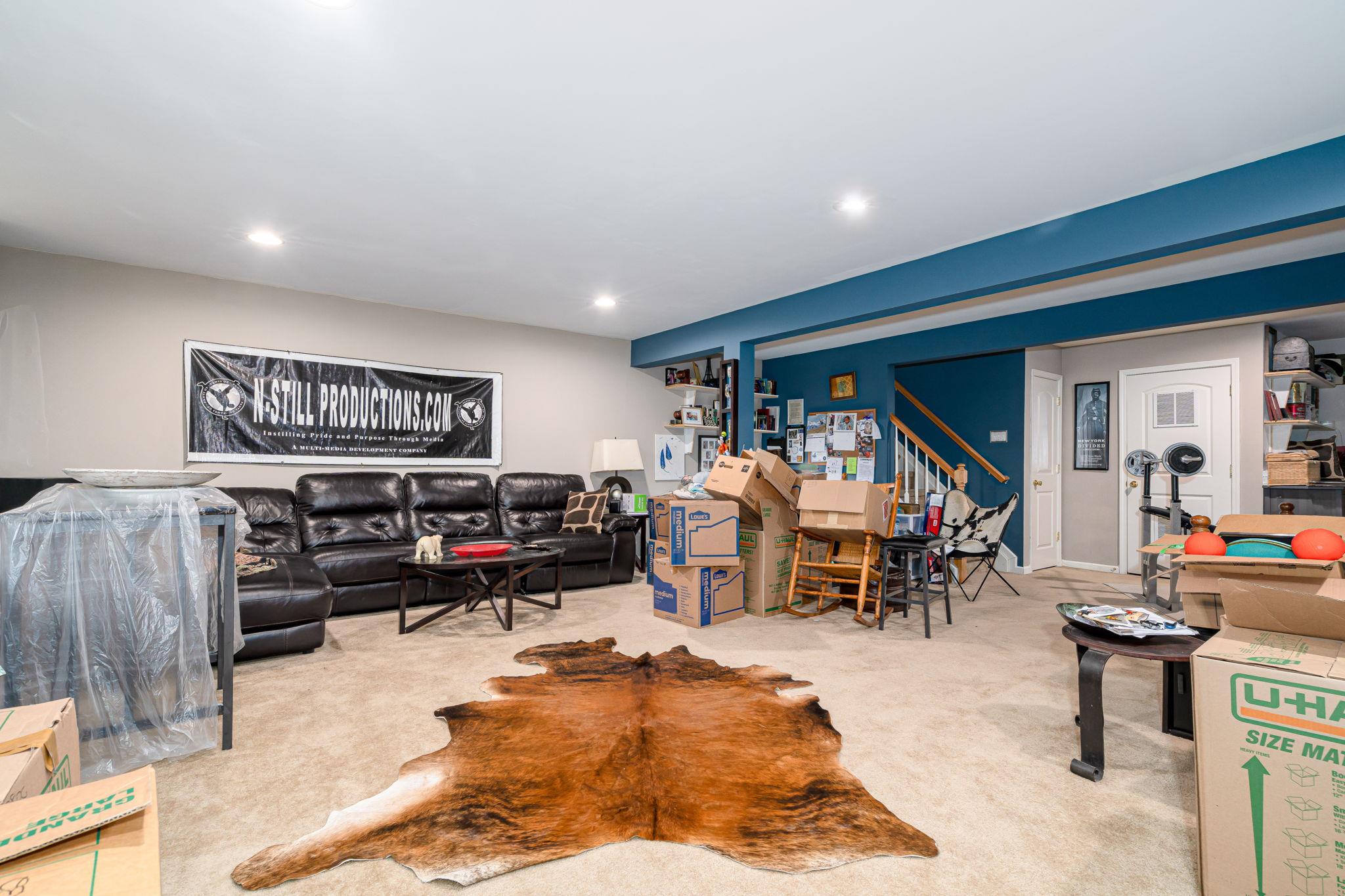 7 Avoncroft Lane, Middletown, NY 10940