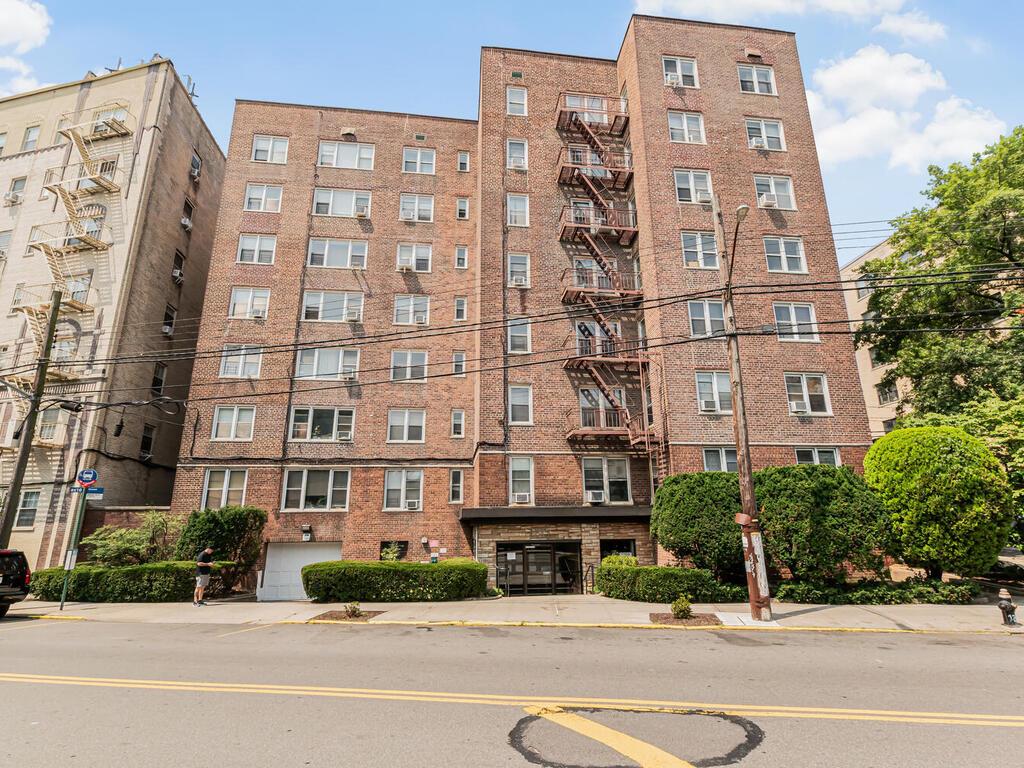 4265 Webster Avenue # 6D, Bronx, NY 10470