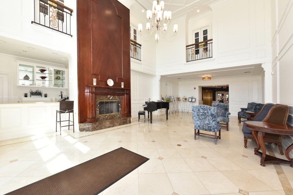 415 Pacing Way, Westbury, NY 11590