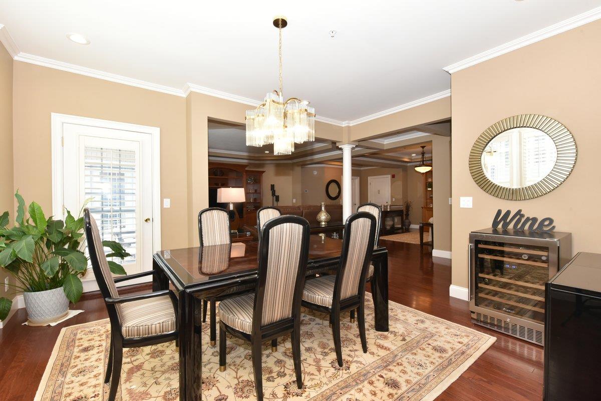 415 Pacing Way, Westbury, NY 11590