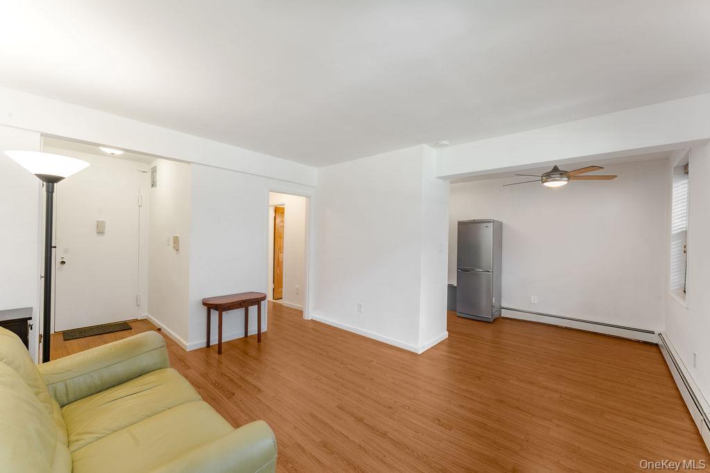 61 Maine Avenue # F6, Rockville Centre, NY 11570