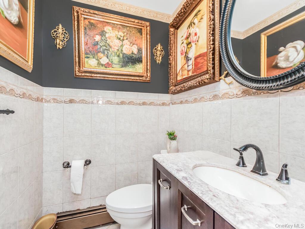 5 Drexel Court, New City, NY 10956