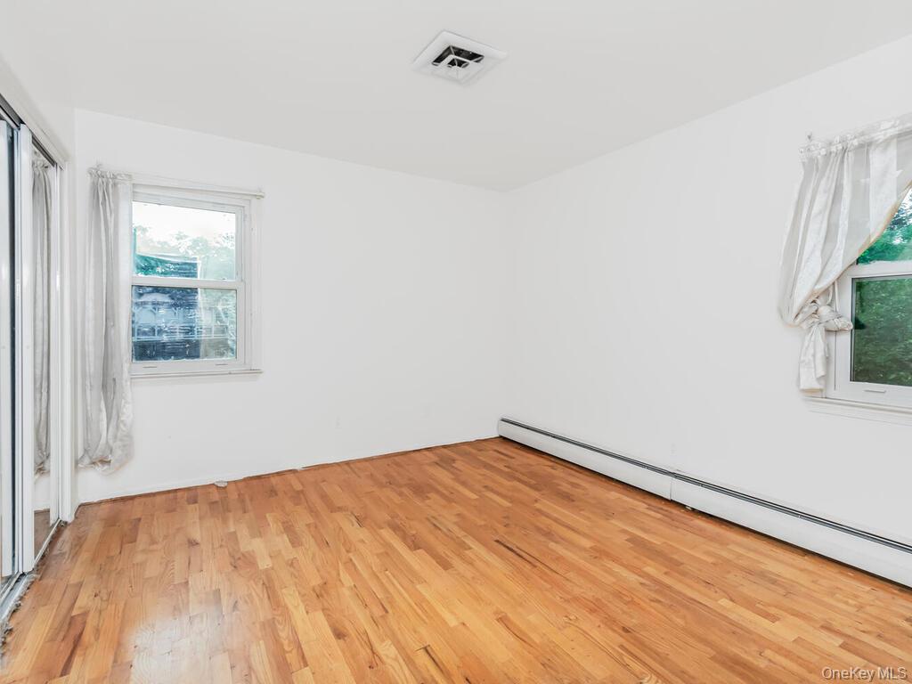 5 Drexel Court, New City, NY 10956