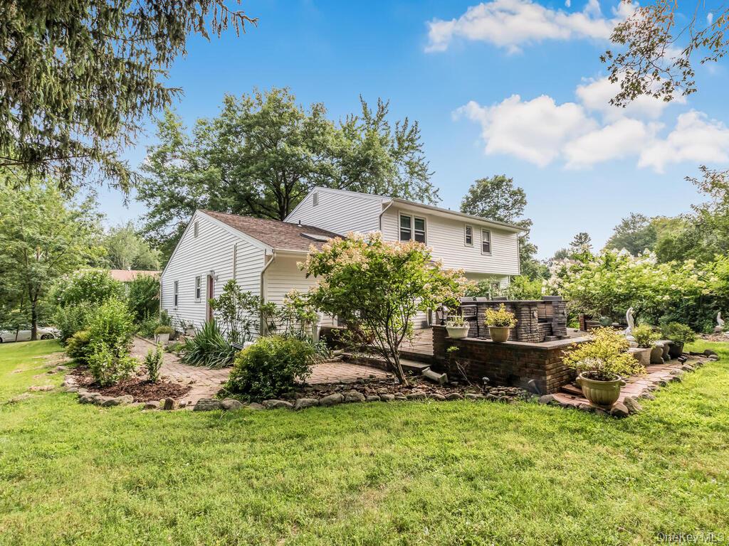 5 Drexel Court, New City, NY 10956