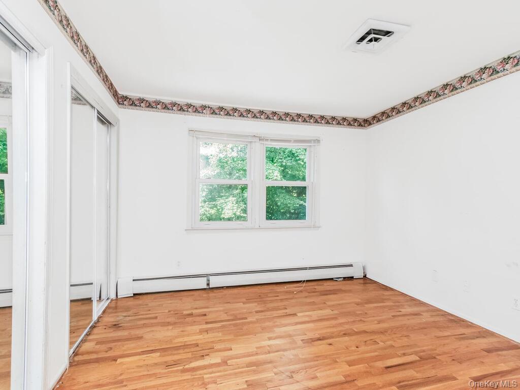 5 Drexel Court, New City, NY 10956