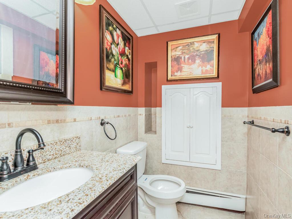 5 Drexel Court, New City, NY 10956