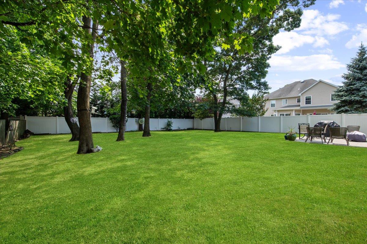 25 Sycamore Avenue, Bethpage, NY 11714