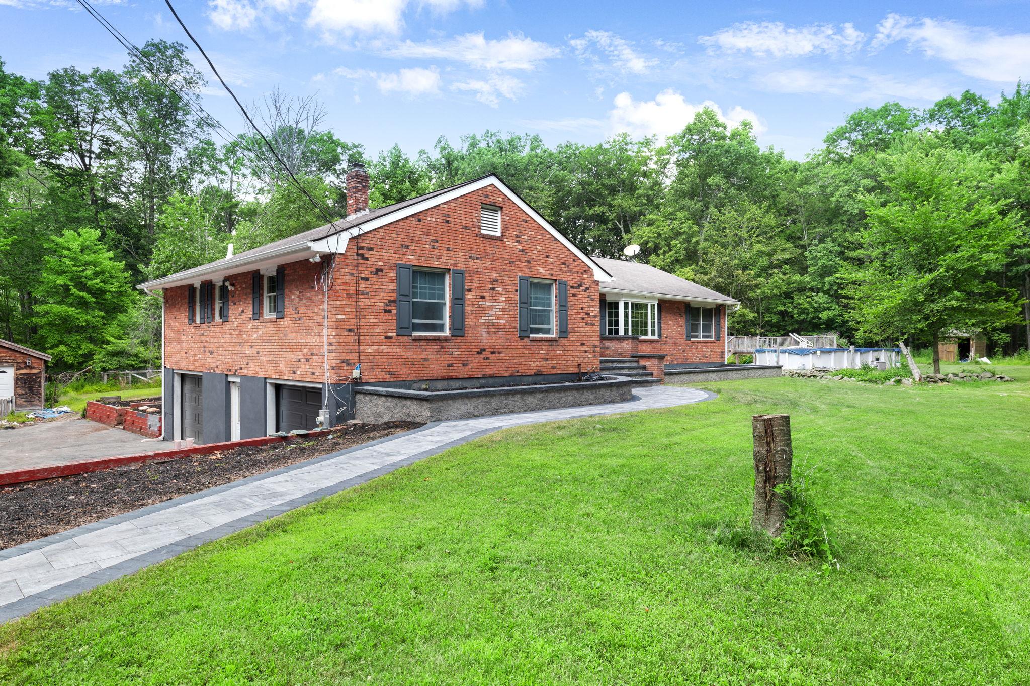61 Benneywater Road, Greenville, NY 12771