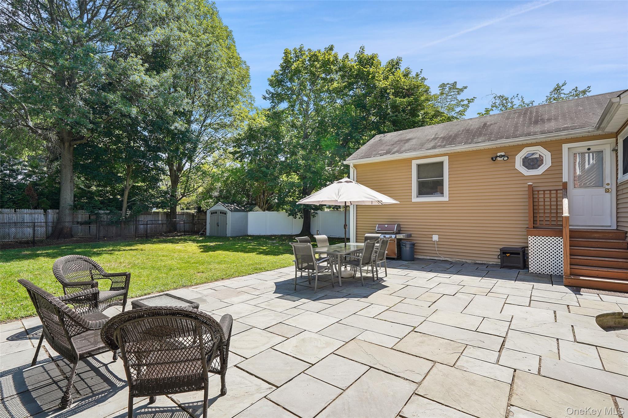 85 Vernon Drive, Scarsdale, NY 10583