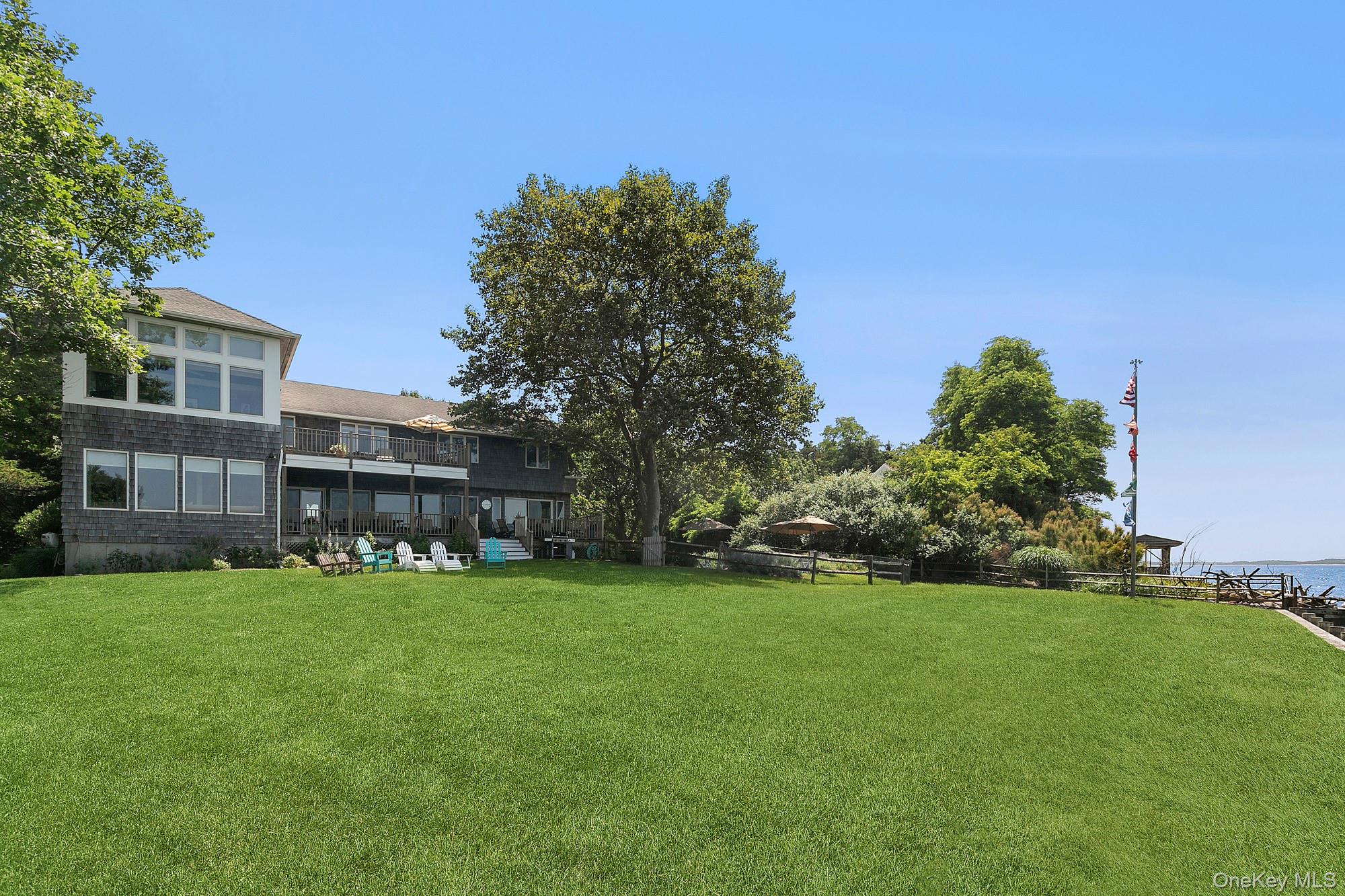 29 Bittersweet Lane, Southampton, NY 11963