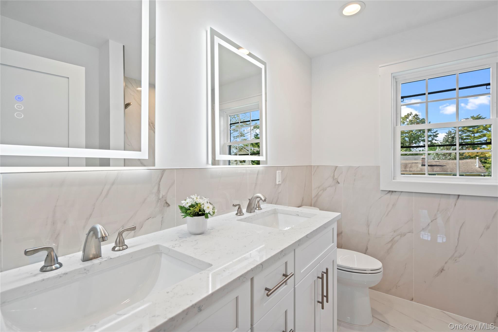 25 Westchester Avenue, Jericho, NY 11753