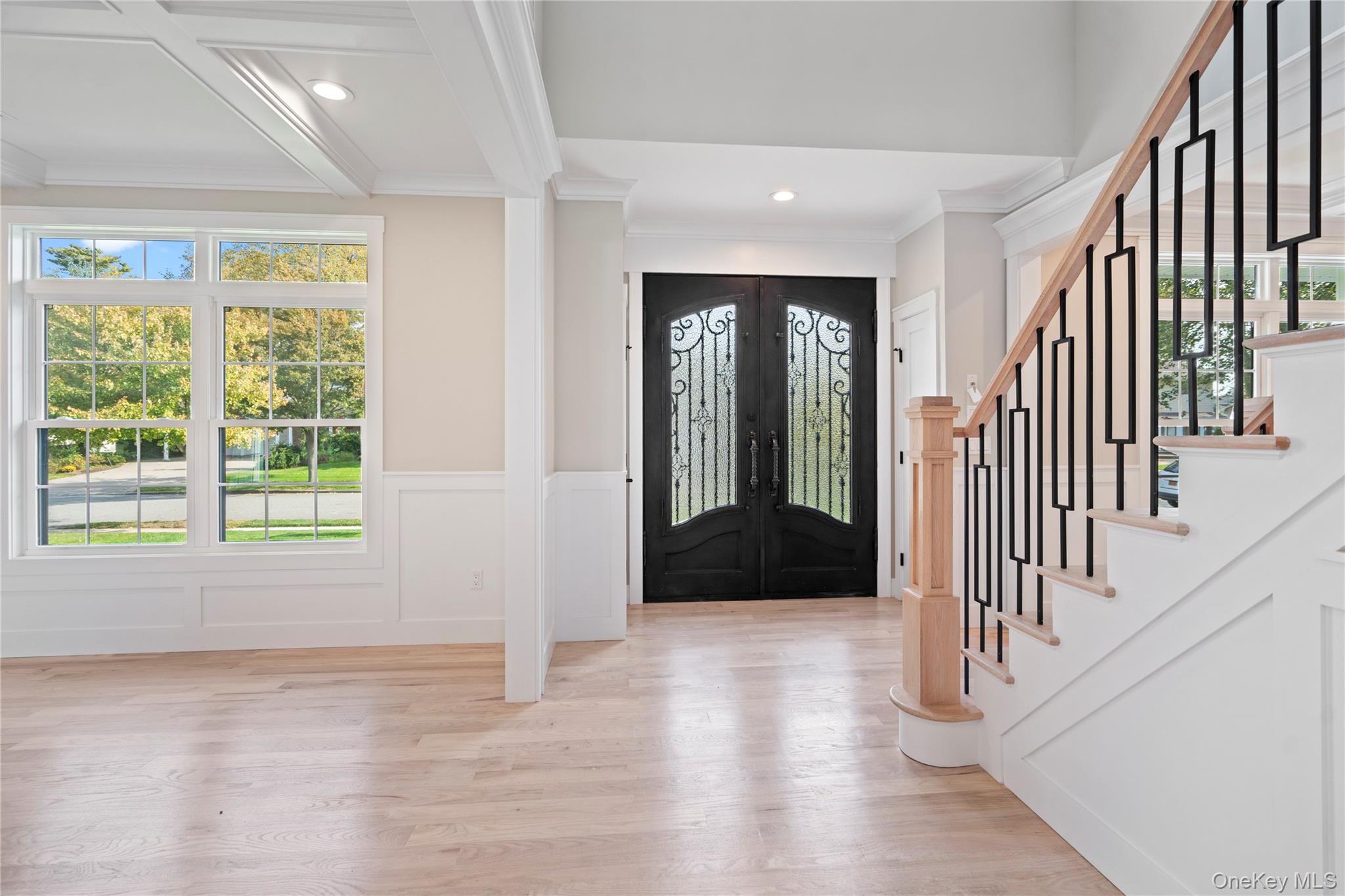 25 Westchester Avenue, Jericho, NY 11753