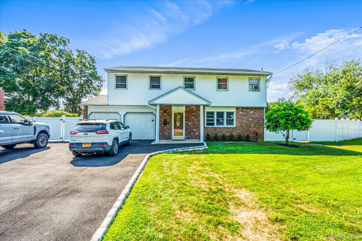 61 Andover Drive, Deer Park, NY 11729