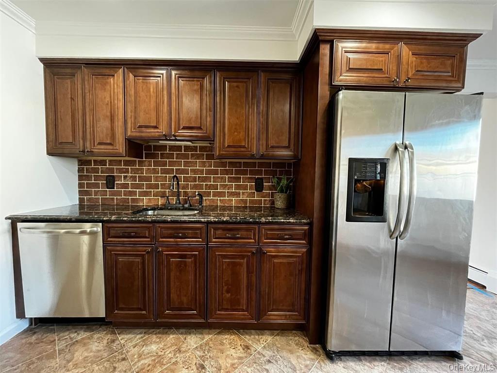 61 Andover Drive, Deer Park, NY 11729