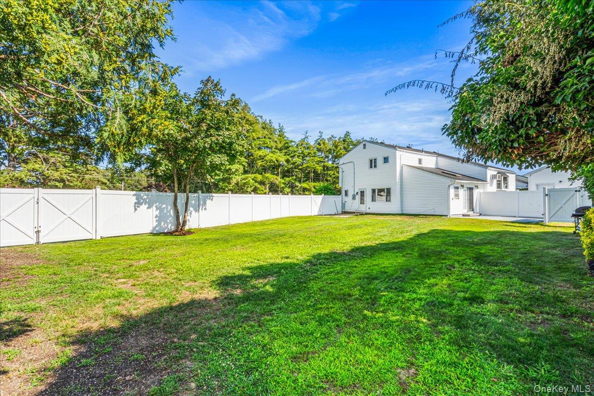 61 Andover Drive, Deer Park, NY 11729