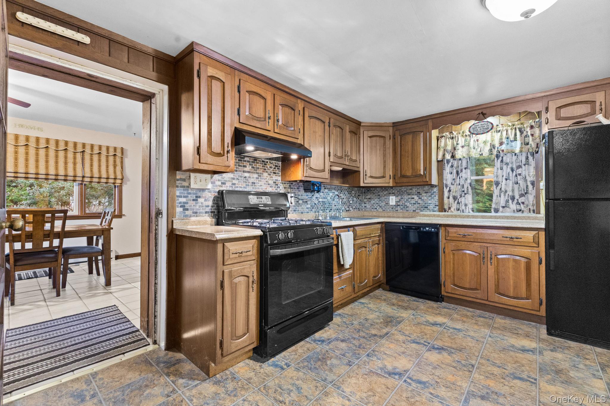 11 Orleans Road, Patterson, NY 12563