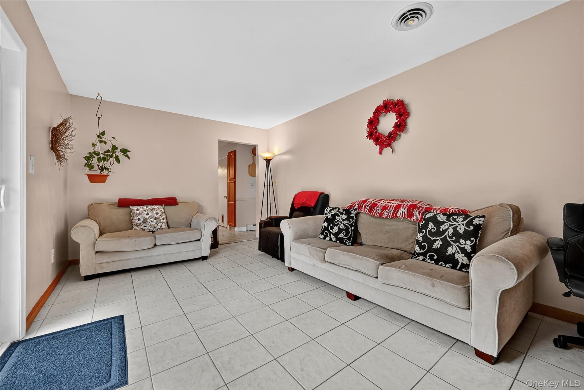 334 Greeves Road, New Hampton, NY 10958