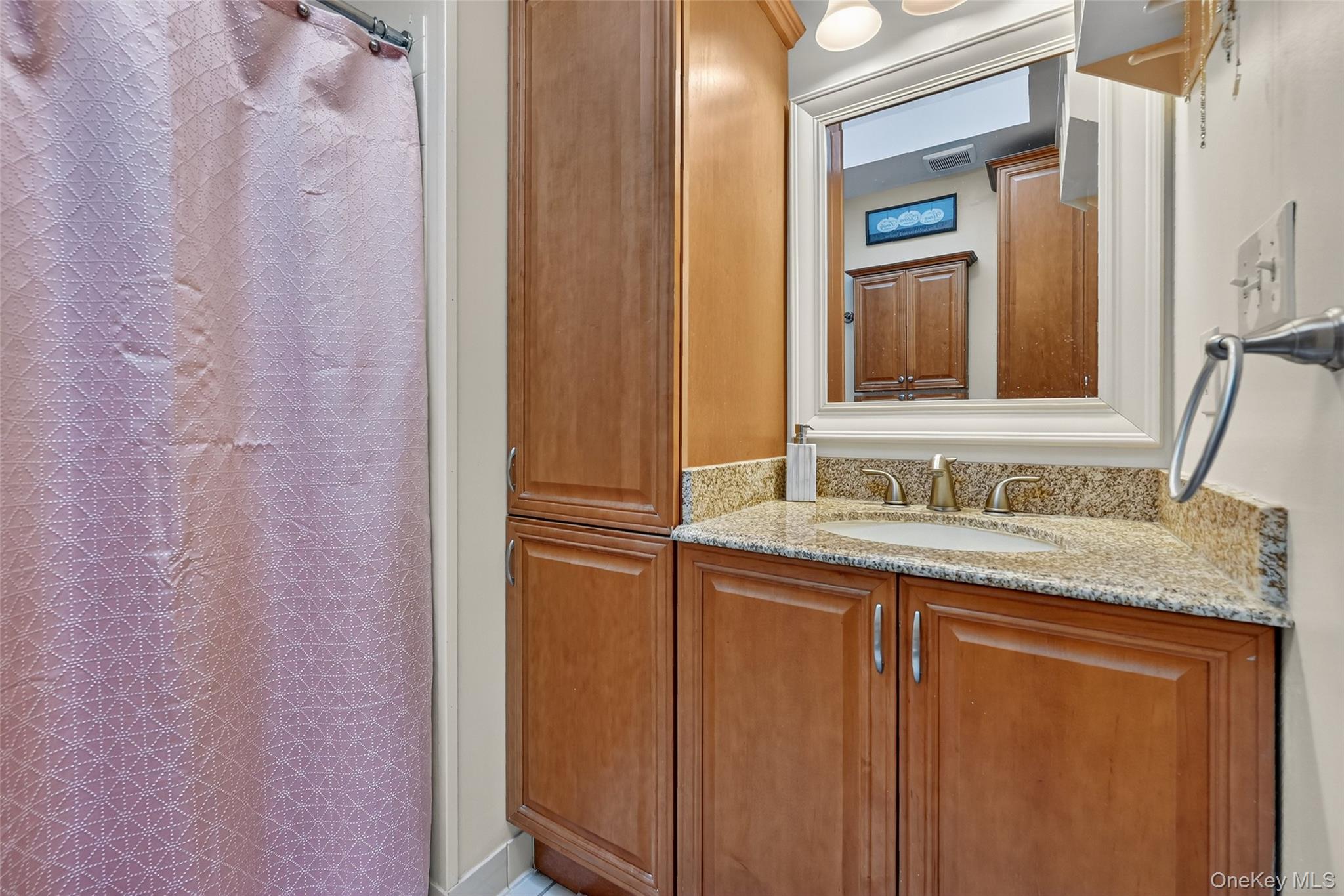 334 Greeves Road, New Hampton, NY 10958