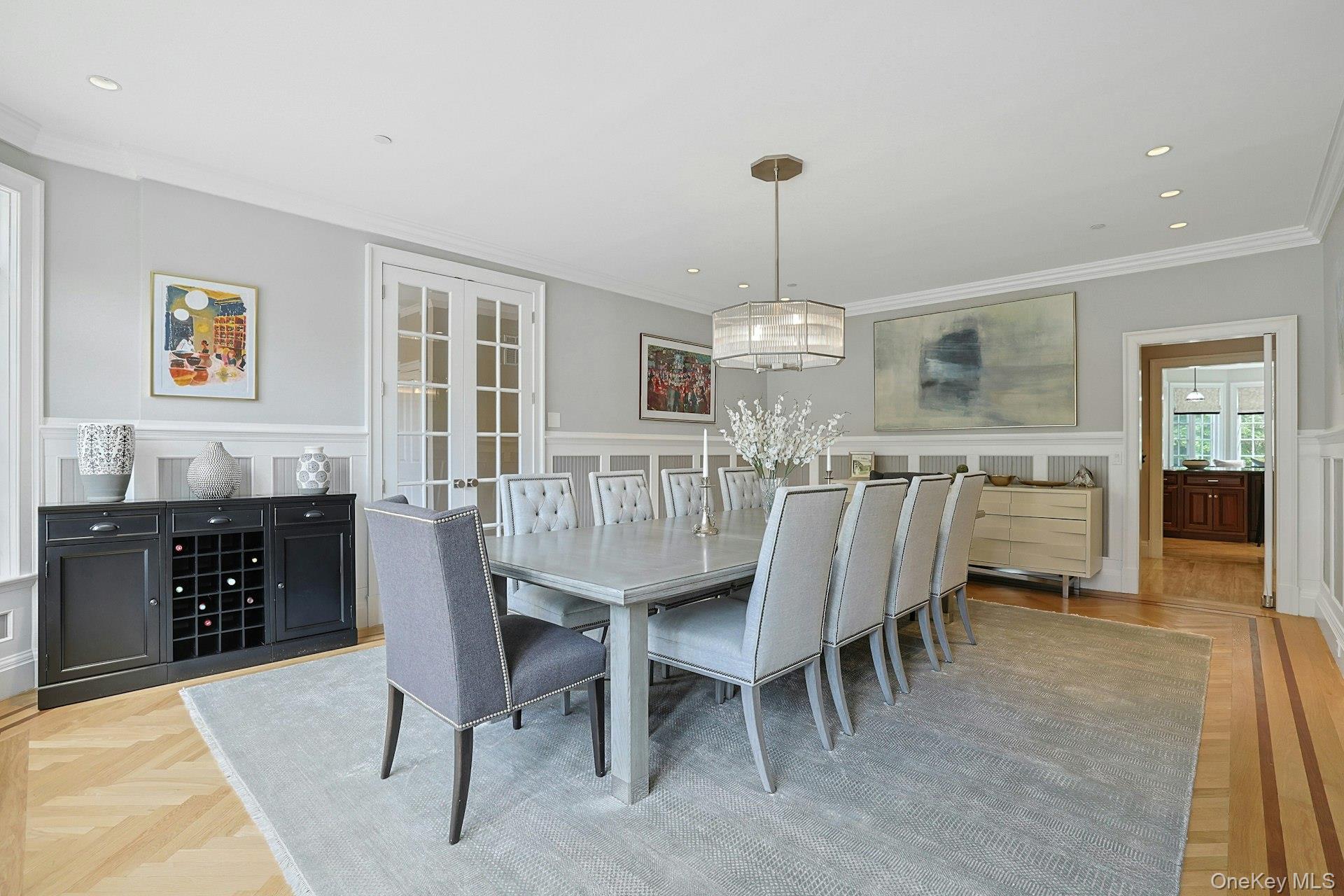 27 Dearman Close, Irvington, NY 10533