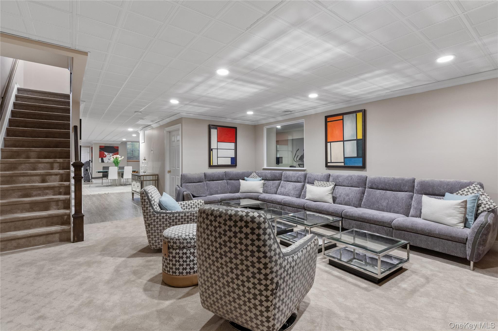 23 Legends Circle, Melville, NY 11747