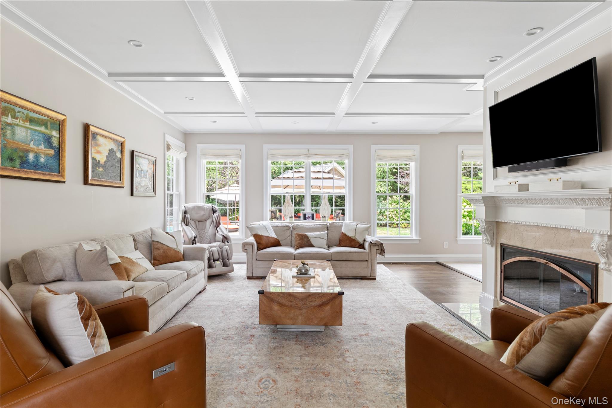 23 Legends Circle, Melville, NY 11747