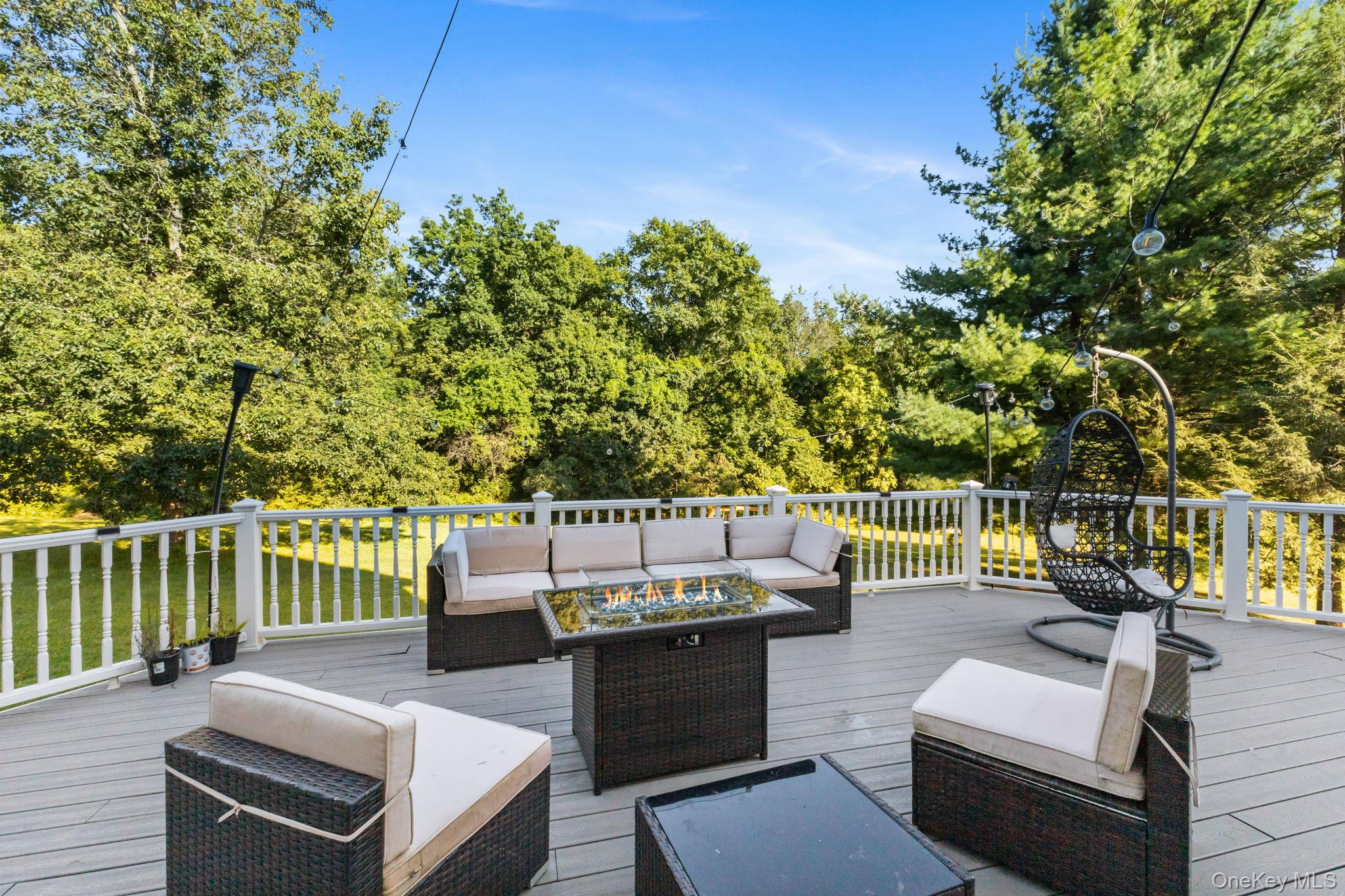 14 Kari Boulevard, Poughkeepsie, NY 12601