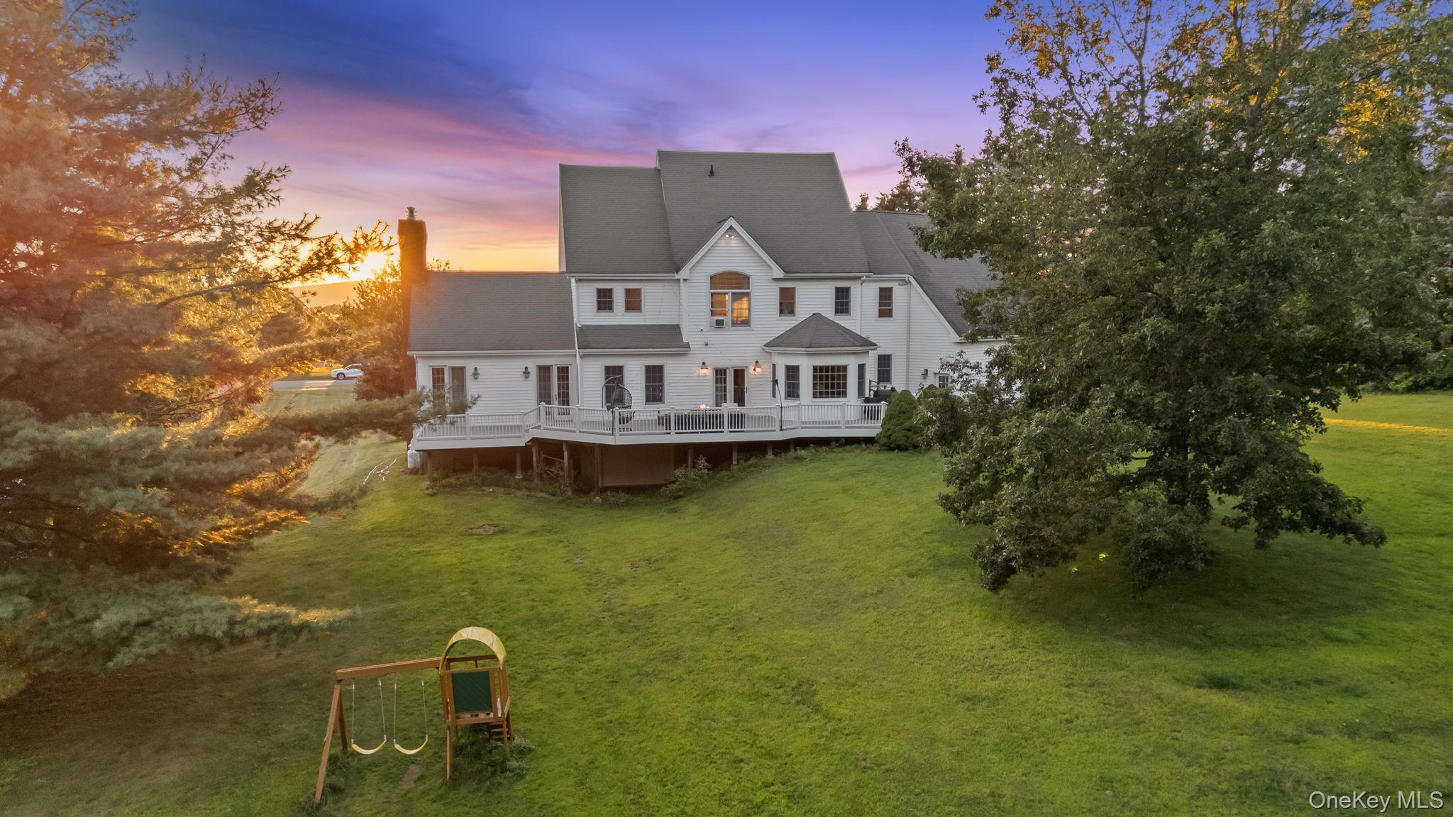 14 Kari Boulevard, Poughkeepsie, NY 12601