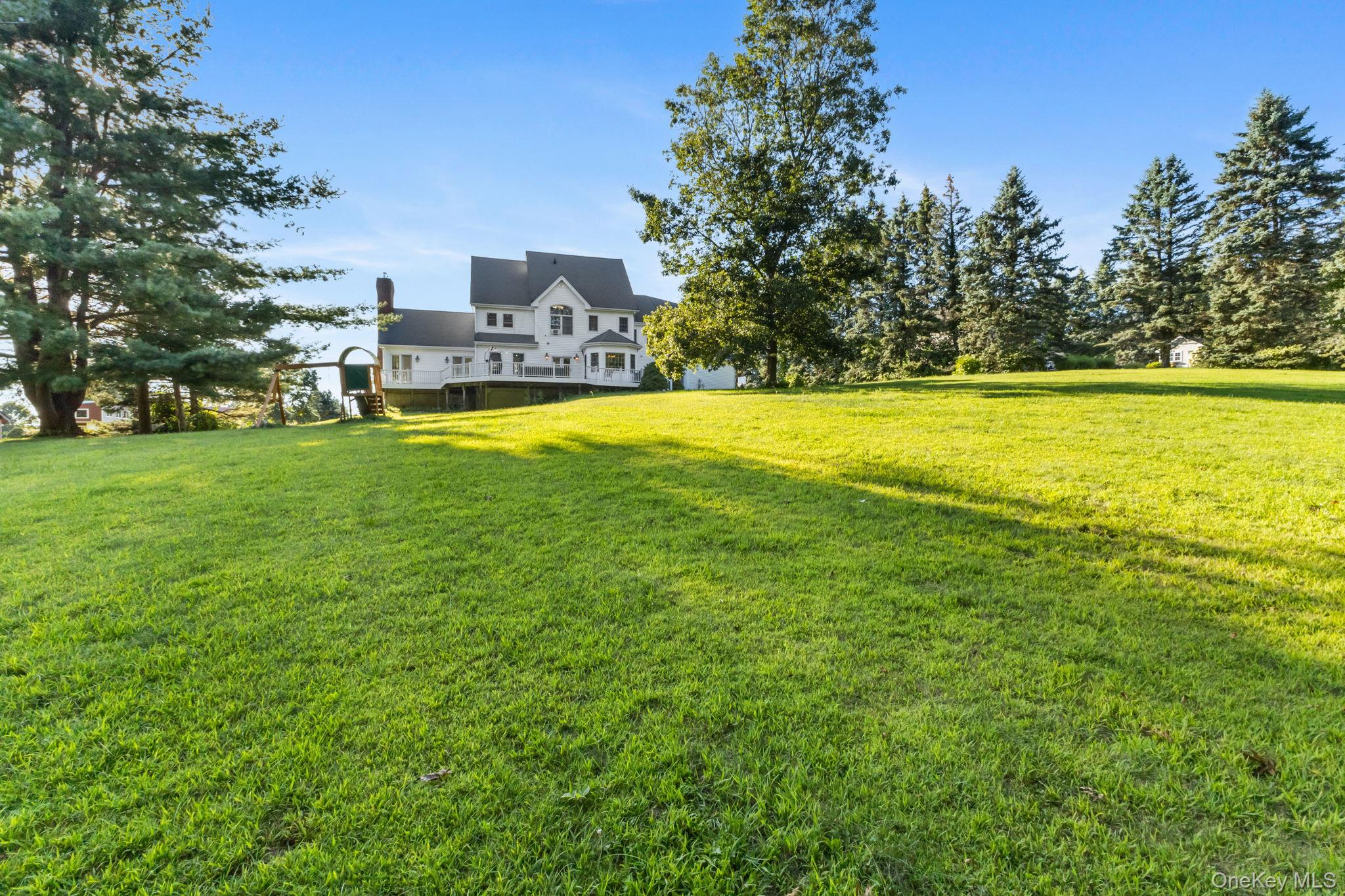 14 Kari Boulevard, Poughkeepsie, NY 12601