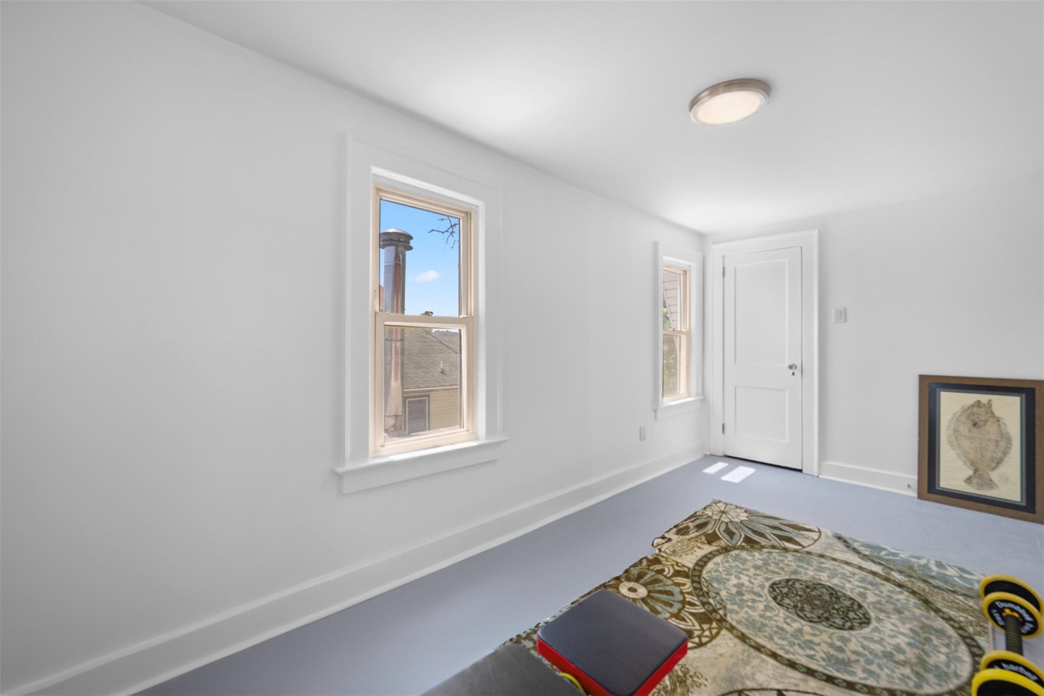 142 Gordon Place, Freeport, NY 11520