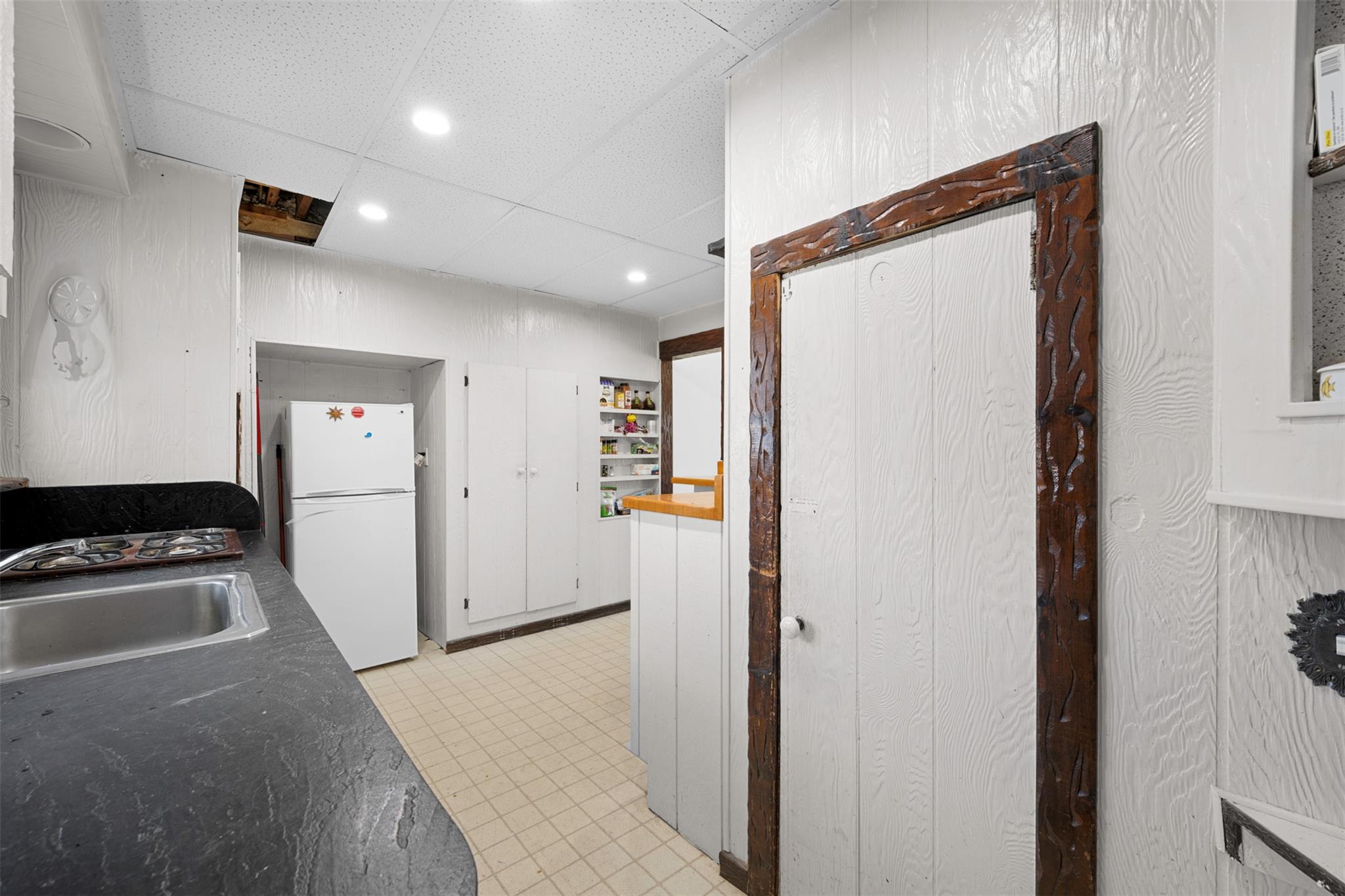 142 Gordon Place, Freeport, NY 11520