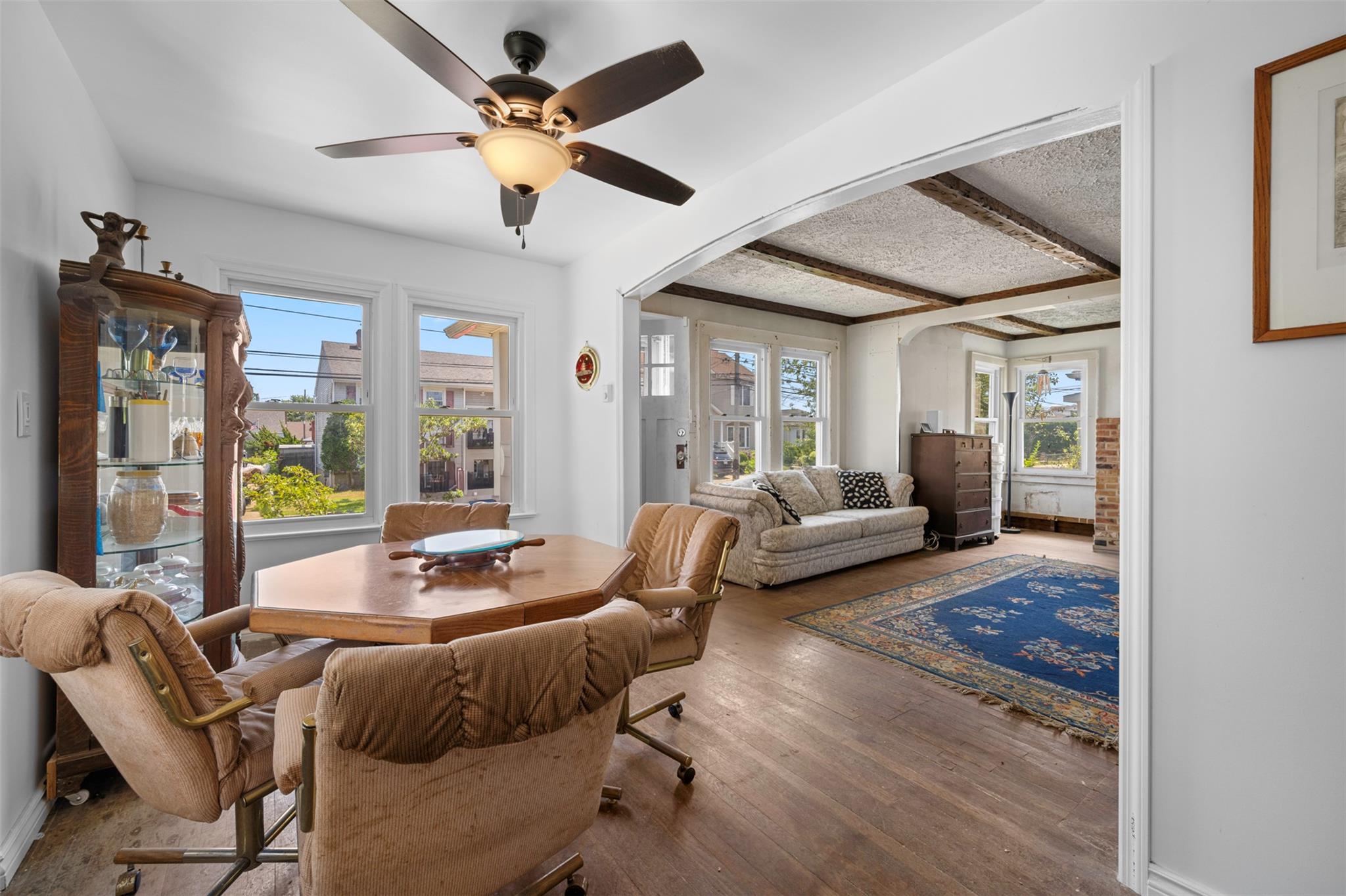 142 Gordon Place, Freeport, NY 11520