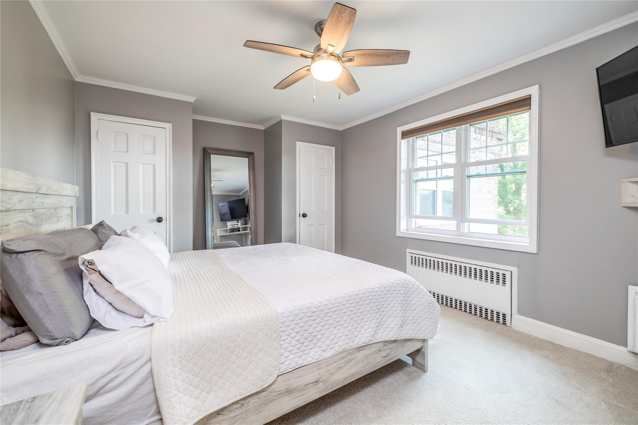 43 N Forest Avenue # E 21, Rockville Centre, NY 11570