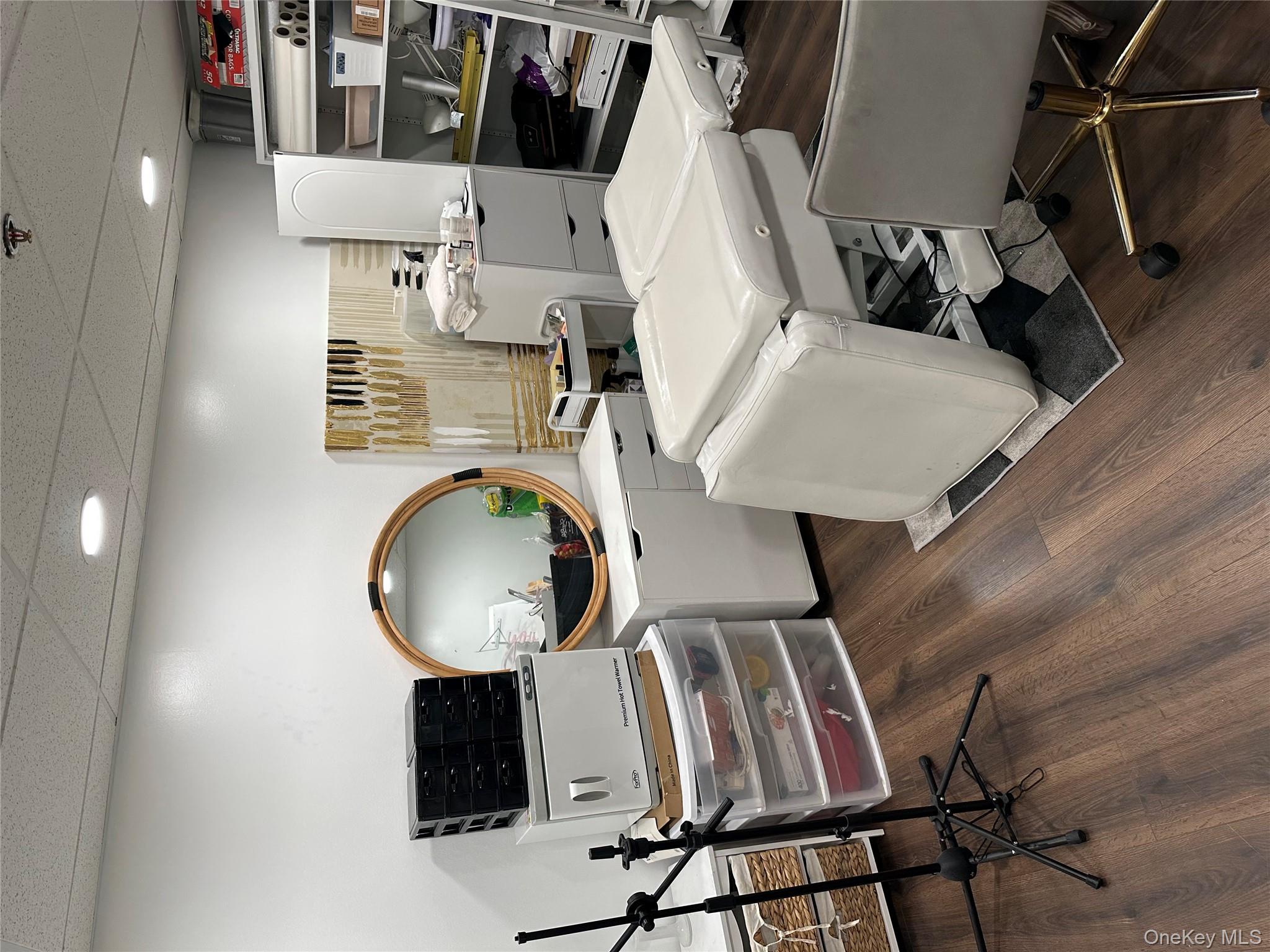 68-40 Main Street, Flushing, NY 11367