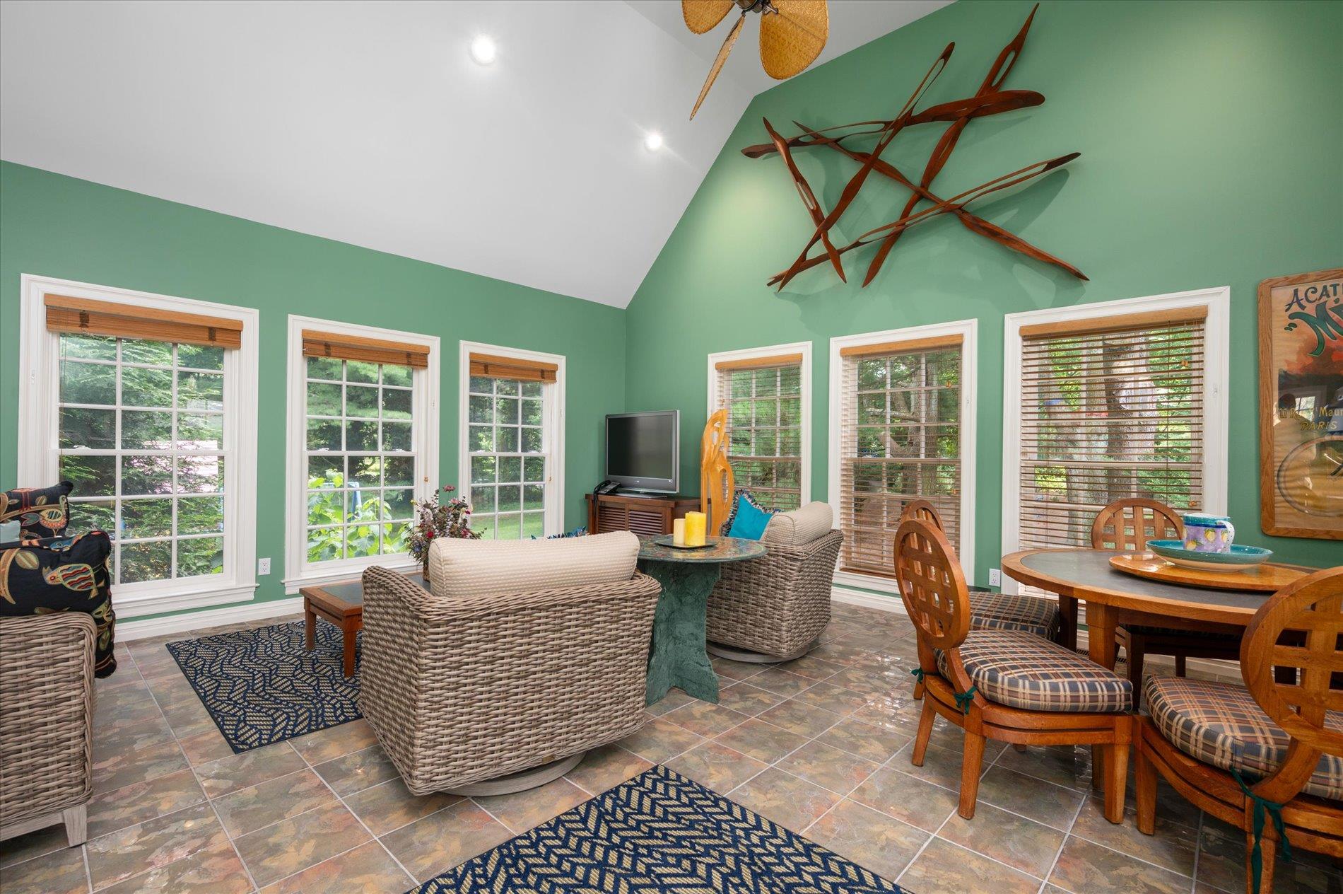 4 Clock Tower Lane, Old Westbury, NY 11568