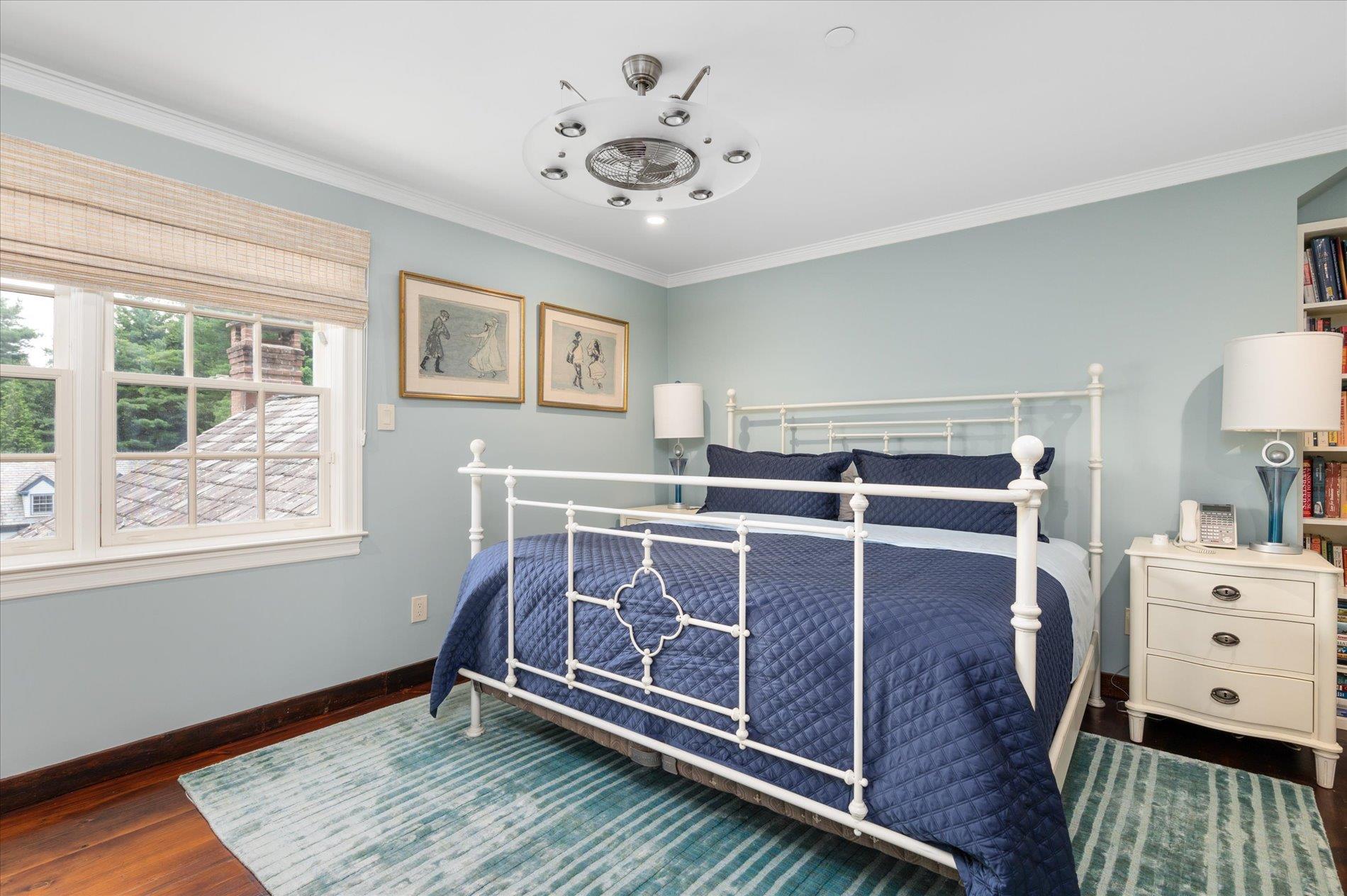 4 Clock Tower Lane, Old Westbury, NY 11568