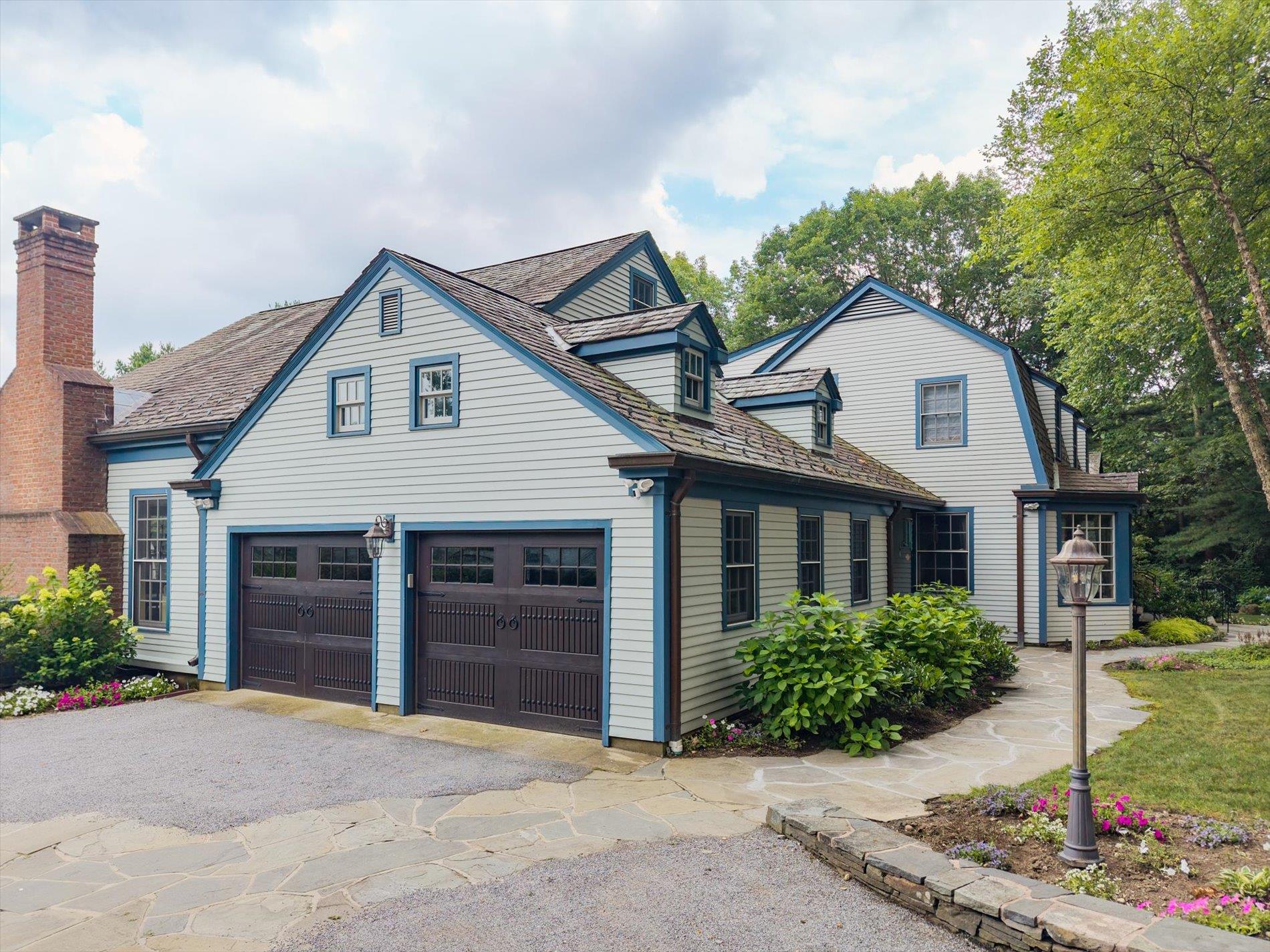 4 Clock Tower Lane, Old Westbury, NY 11568