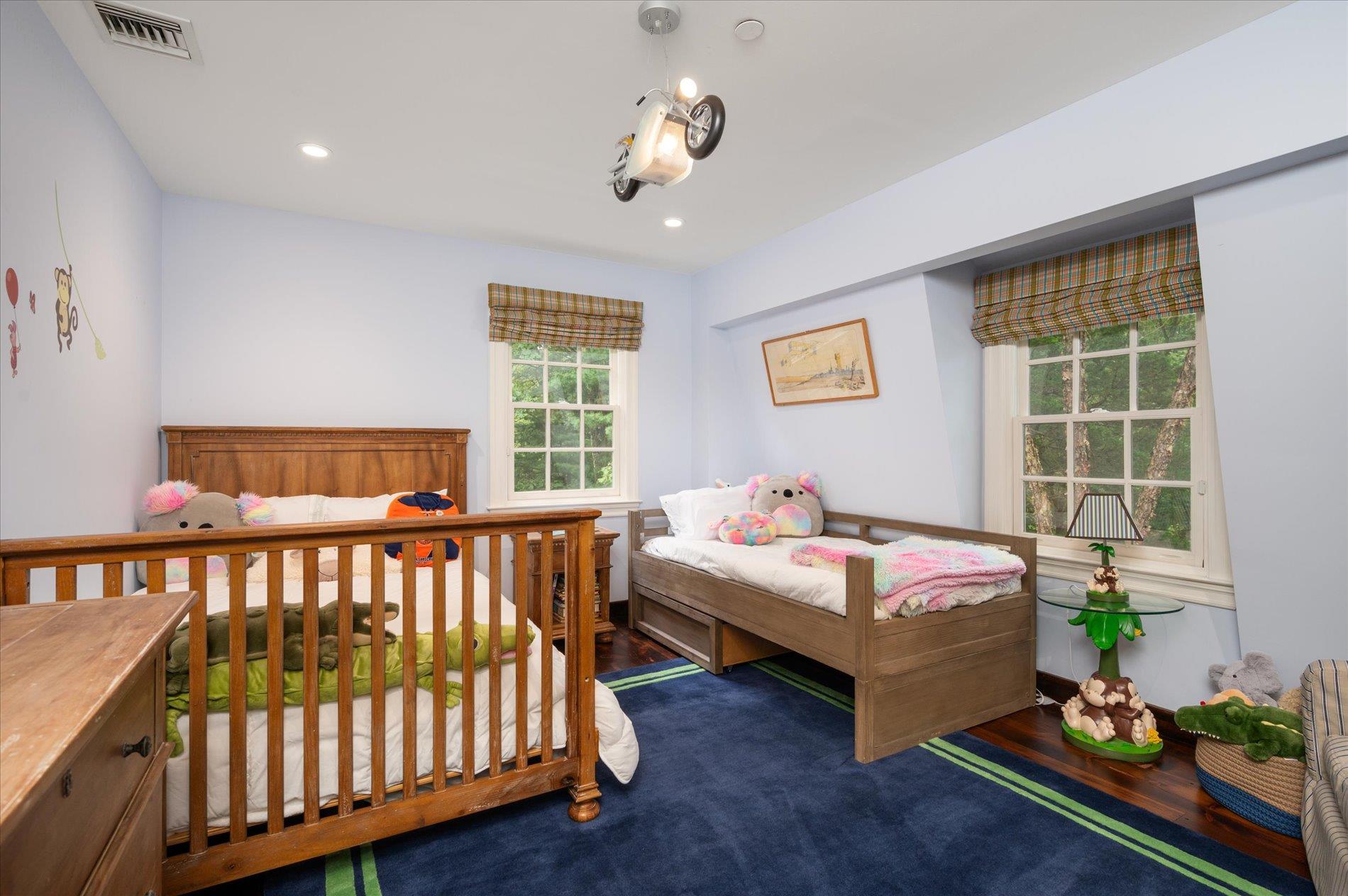 4 Clock Tower Lane, Old Westbury, NY 11568