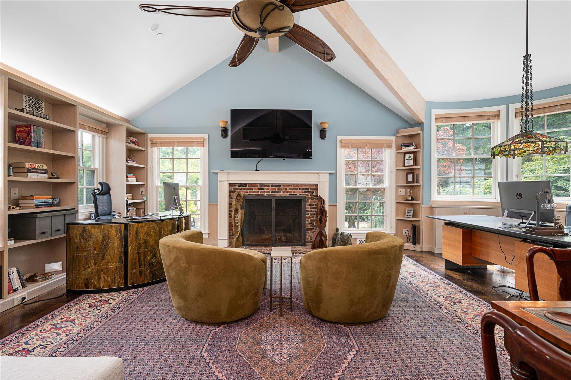 4 Clock Tower Lane, Old Westbury, NY 11568