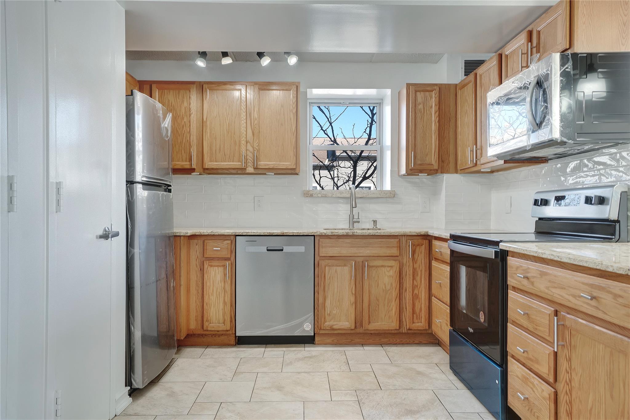 79-14 Rockaway Beach Boulevard # 3J, Rockaway Beach, NY 11693