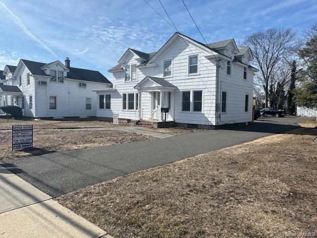 128 N Ocean Avenue, Patchogue, NY 11772