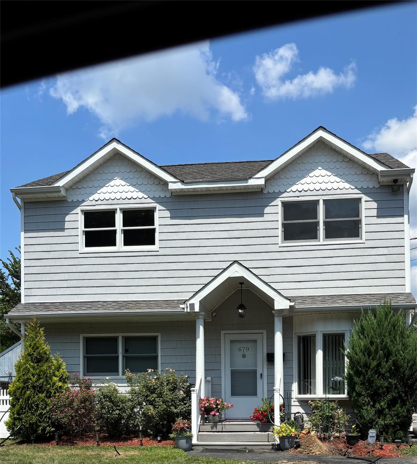 679 Montauk Highway, Oakdale, NY 11769