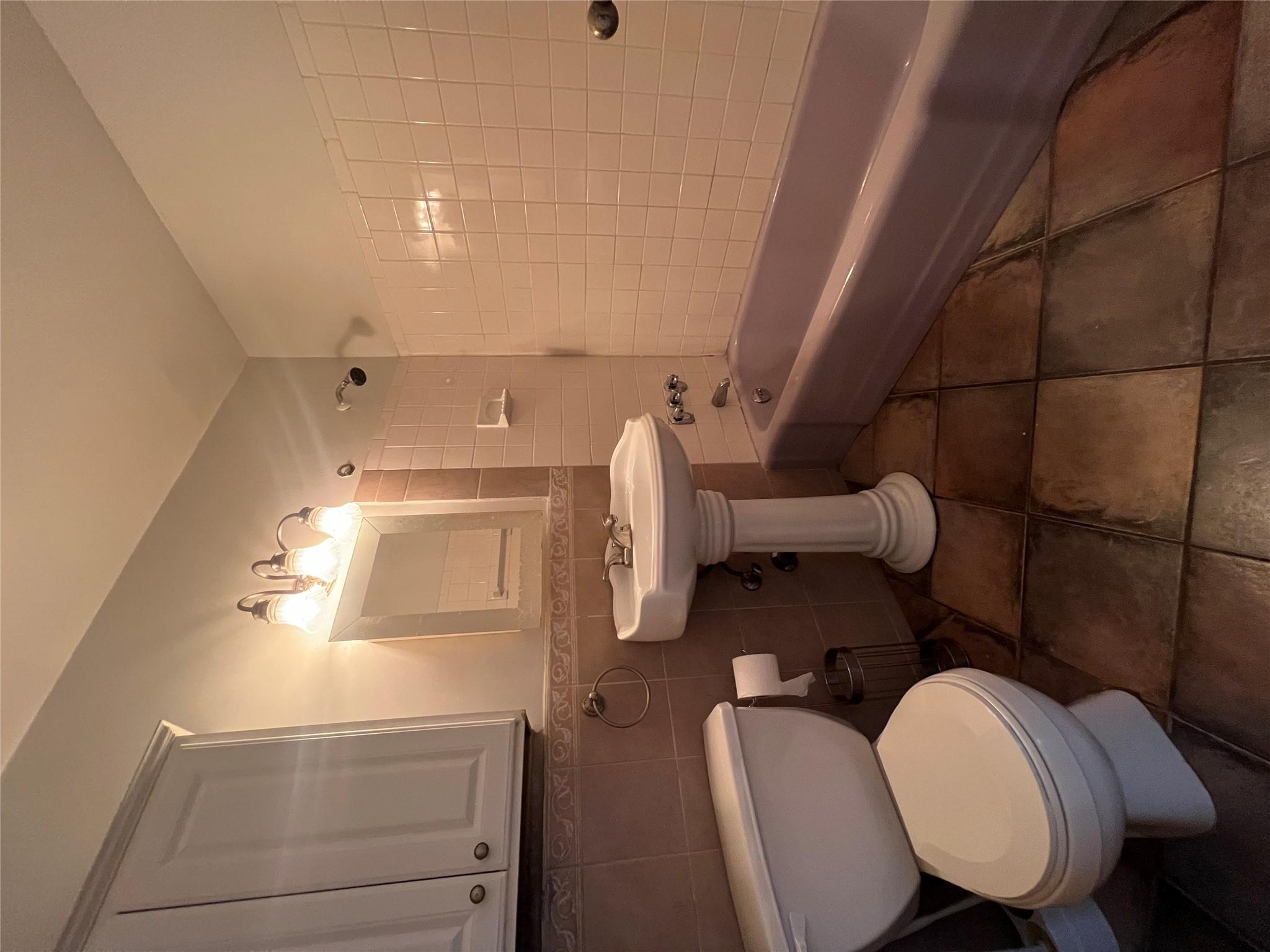 1853 Central Park Avenue # 10C, Yonkers, NY 10710